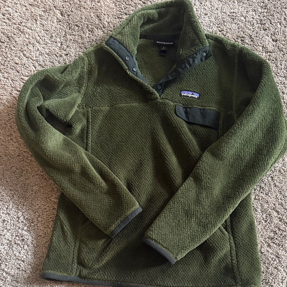 Patagonia Olive Green Snap-T Fleece